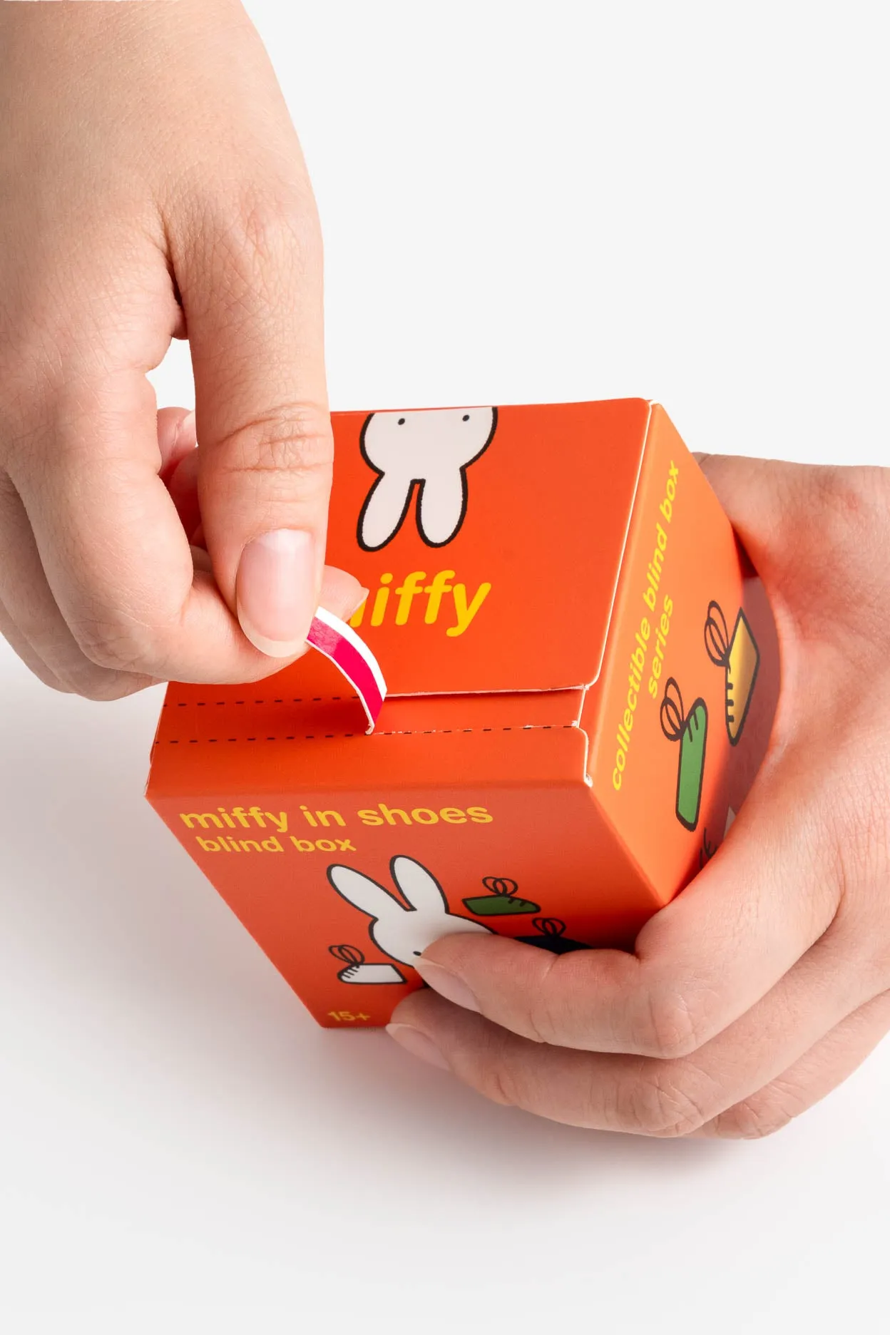Smoko Miffy In Shoes Blind Box Figure - Image 7