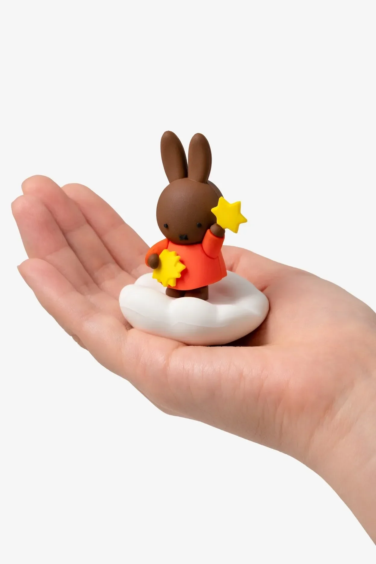 Smoko Miffy & Melanie in the Sky Blind Box Figure - Image 3