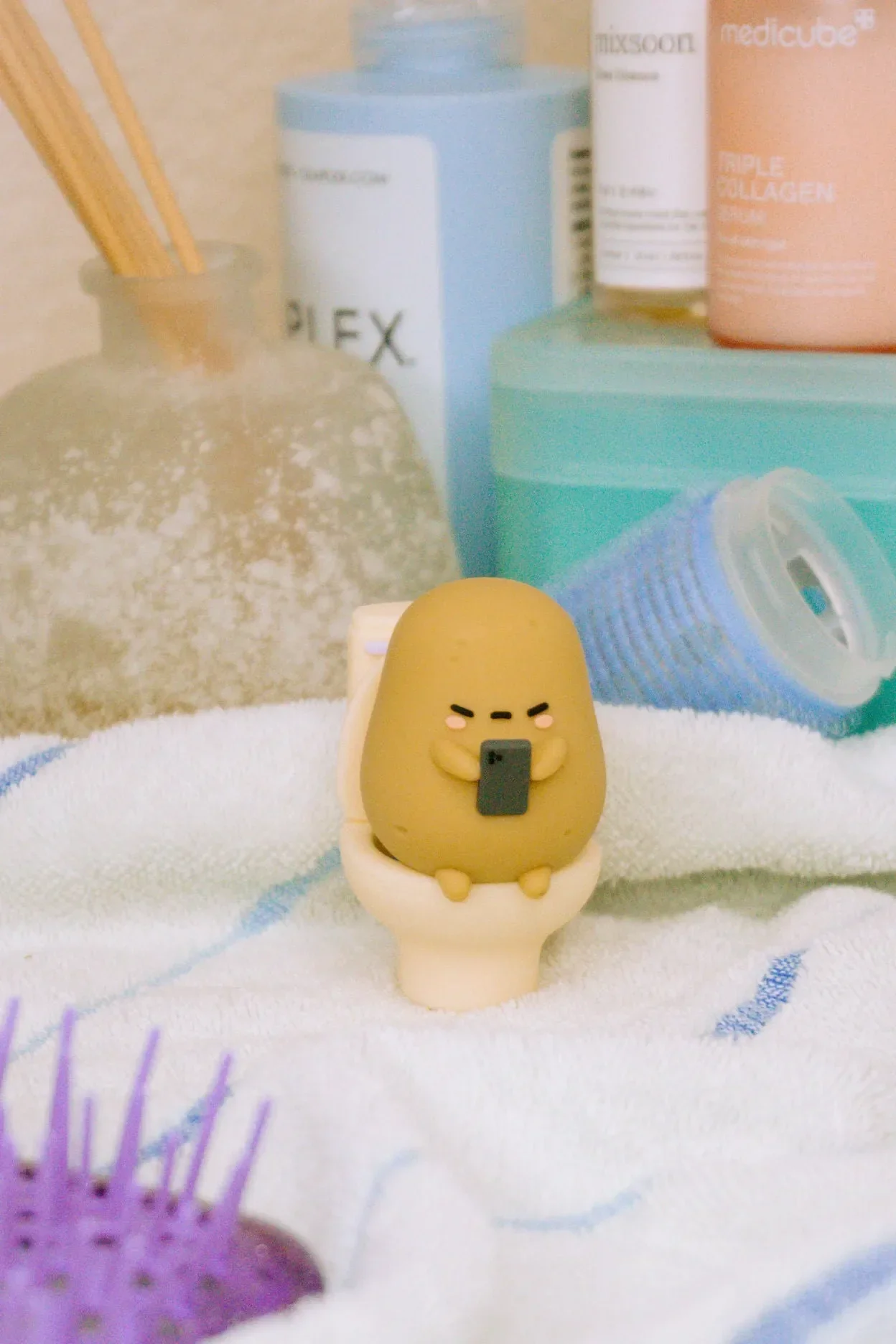 Tayto Bathroom Blind Box Figure - Image 6